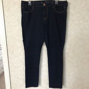 Dark Wash American Eagle Jeggings